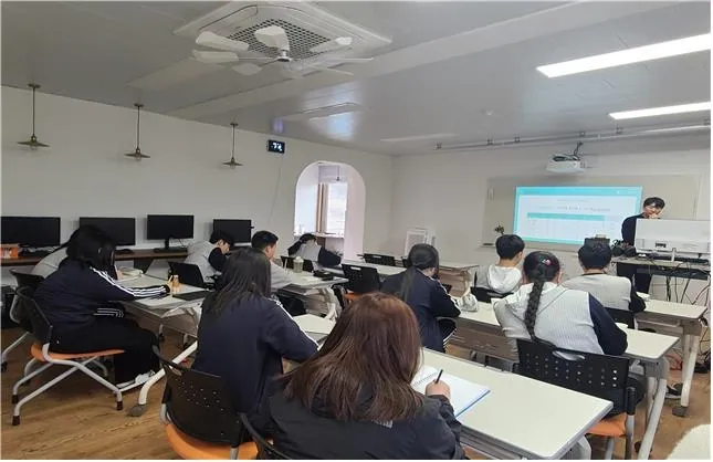 ‘찾아가는 AI교육’ 시범 운영 교육 현장 사진